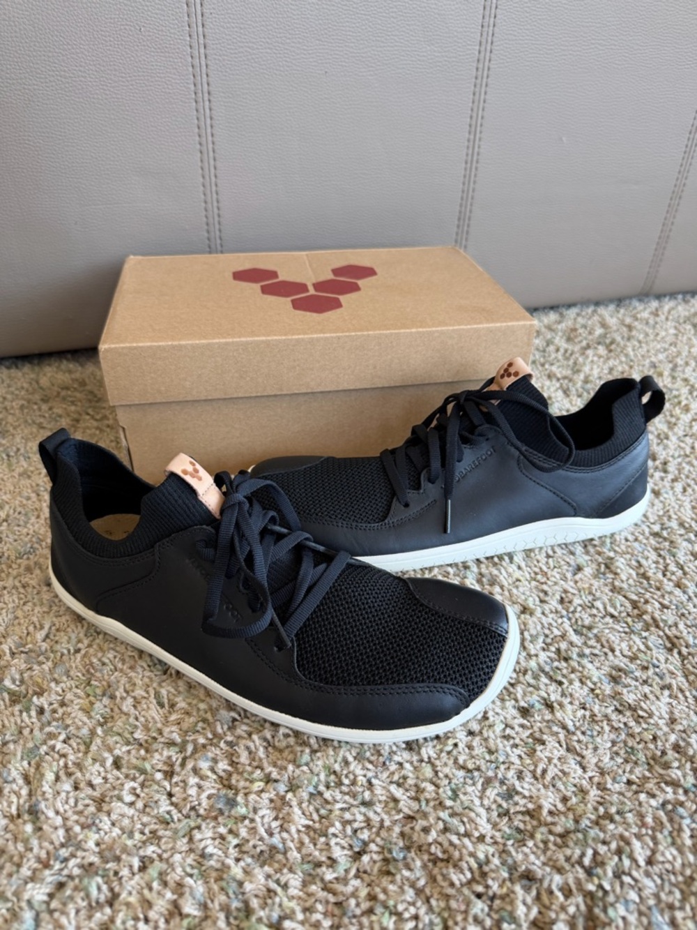 NIB Vivobarefoot Primus Knit Light Leather Sneakers Black Sz 39